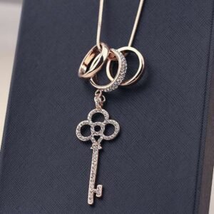 49E901C3C1246D7E2E5AEA94FCD52091 Elegant Golden Flower Pendant Necklace