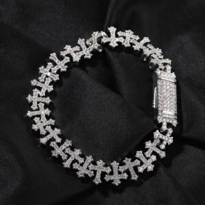 7D5E401ABD4A7AD7BBEE3C875FADABA5 Cross Pattern Diamond Bracelet