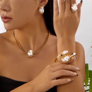 Gold Chain Jewelry Set with Pearl Accents