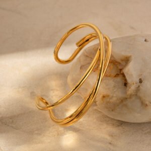 F87017BA21F16F841ED560B57888A011 Double Twist Gold Cuff